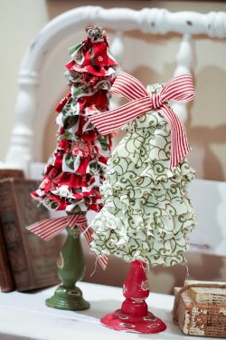 Ruffled Cloth Christmas Trees