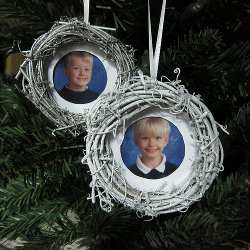 Mini Wreath Frame Ornament