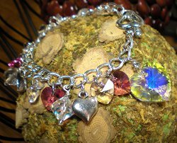 Shimmering Hearts Bracelet