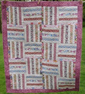 Split Rail Fence Baby Quilt Pattern | FaveQuilts.com