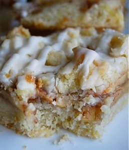 Apple Streusel Bars