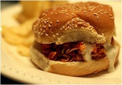 Slow Cooker Spicy Buffalo Chicken Sandwiches