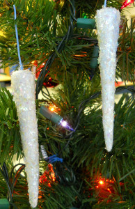 Cool Holiday Hanging Icicles