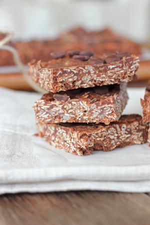 No Bake Nutella and Peanut Butter Oat Bars