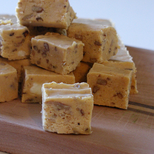 Homemade Pumpkin Fudge