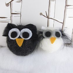 Fuzzy Felt Owl Ornaments