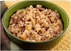 Overnight Cranberry Apple Steel-Cut Oatmeal