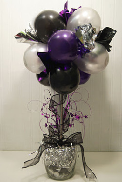 NYE Balloon Centerpiece