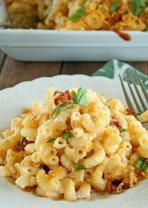 Jalapeno Popper Buffalo Chicken Mac and Cheese