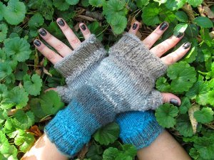 Woodland Fingerless Gloves