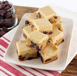 Butterscotch Cheesecake Chocolate Chip Cookie Bars