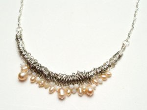 Loft "Ring Tones" Necklace