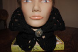 Victorian Renaissance Cowl