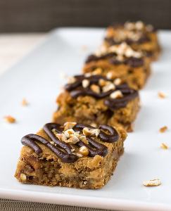 Chocolate Pretzel Peanut Butter Blondies