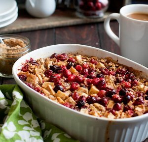 Cranberry Apple Cinnamon Baked Oatmeal