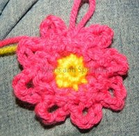 Loopy Spring Flower | AllFreeCrochet.com