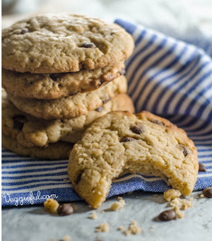 Vegan Chocolate Chip Cookies