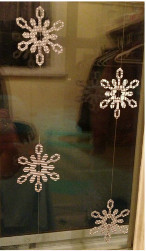 Magical Floating Snowflake Garland