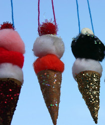 Double Scoop Ornaments