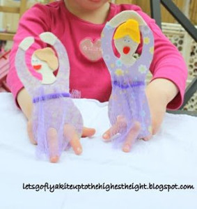 Care to Dance Ballerina Finger Puppets