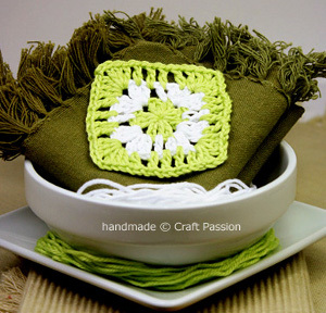 Kiwi Clover Granny Square