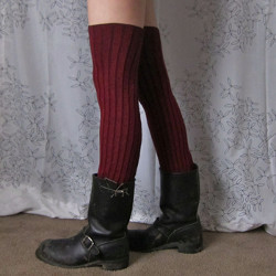 Novel No-Sew Leg Warmers