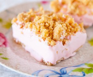 Pink Lemonade Freezer Bars