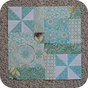 Disappearing Pinwheels Block