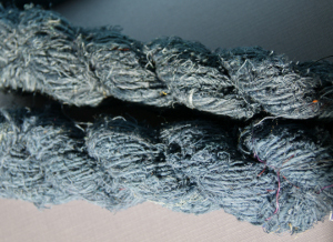 Dark Blue Recycled Linen Yarn Review