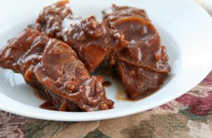 Slow Cooker BBQ Ribs