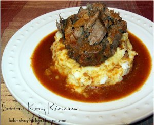 Slow Cooker Roast Beef and Garlic Mashed Potatoes