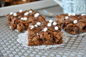 Salted Caramel Hot Chocolate Bars