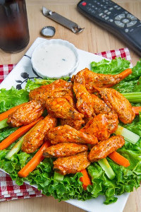 Quick and Crispy Buffalo Wing Bake