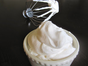 5 Minute Homemade Whipped Cream