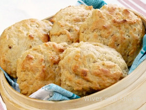 Whole Wheat Honey and Cheese Biscuit