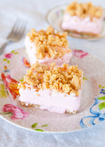 Perfect Pink Lemonade Freezer Bars