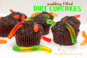 Chocolatey Dirt Pudding Cupcakes
