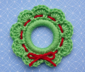 Crochet Wreath Ornament Crochet Wreath Ornament