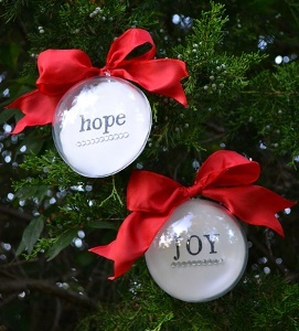 Pretty Holiday Word Ornaments