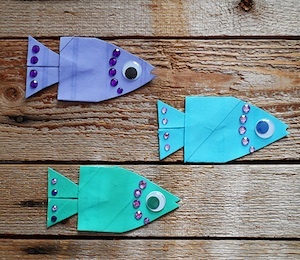 Toilet Paper Roll Fish in a Bowl | AllFreeKidsCrafts.com