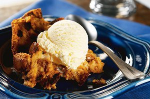 Raisin Cinnamon Bread Pudding