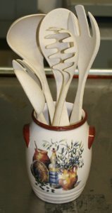Bamboo Studio Utensil Holder and Spoons Review