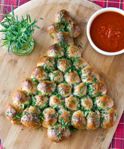 So Easy Christmas Tree Pull Apart