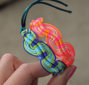 Wavy Friendship Bracelet