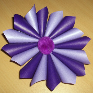 Easy Paper Starburst Ornament