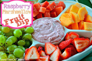 Very Berry Marshmallow Fruit Dip
