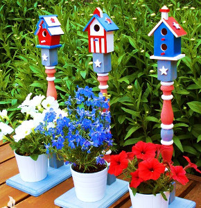 Patriotic Painted Birdhouses