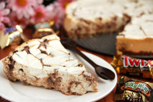 Chocolate Candy Bar Cheesecake