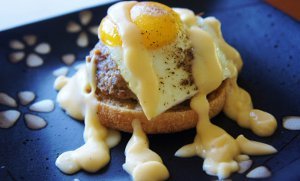 Turkey Burgers with Faux Hollandaise Sauce