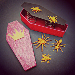 Trick or Trick Coffin Box